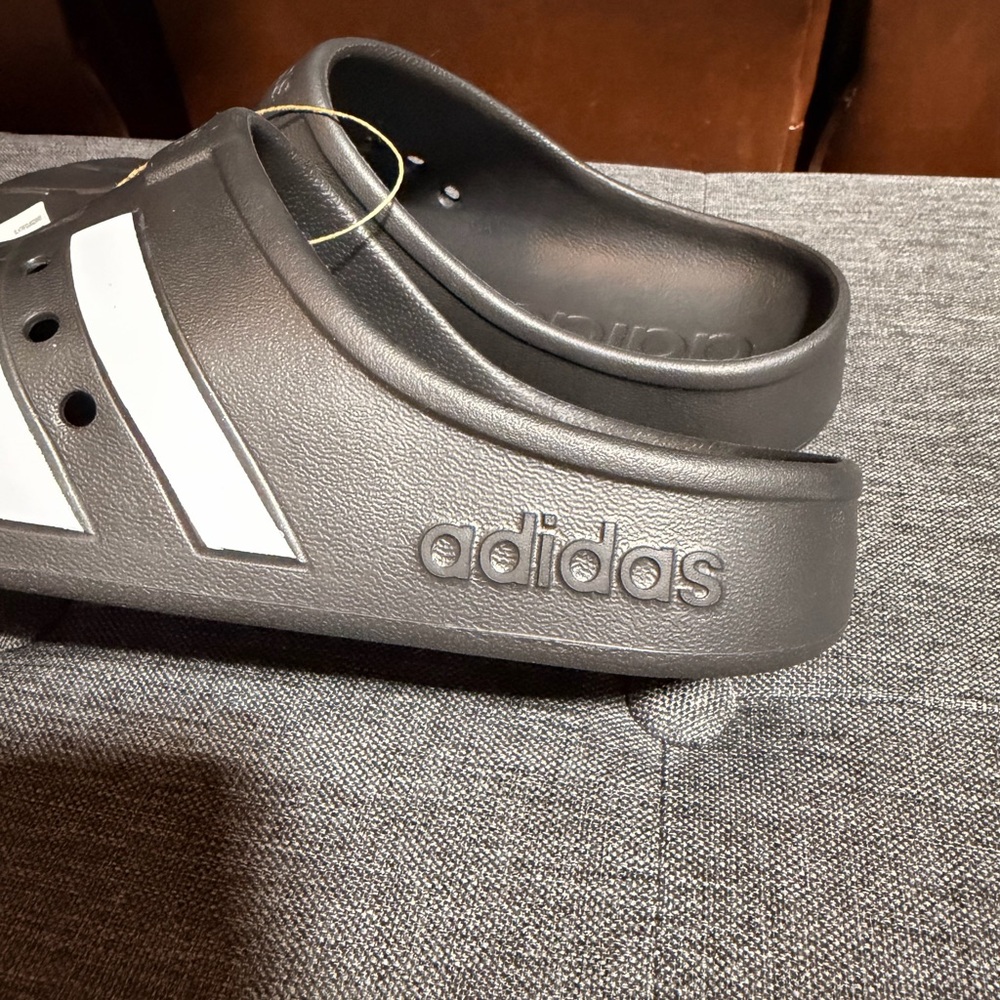 Brand new🔥 Adidas Adilette Clog - Picture 6 of 13